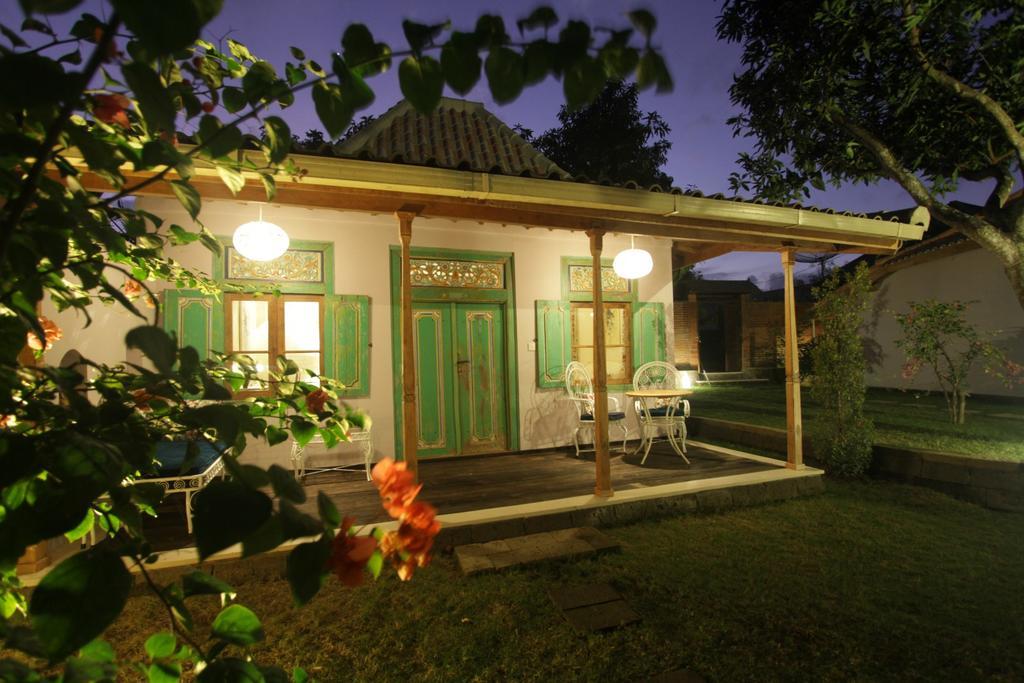 Guesthouse Mooz Canggu Værelse billede