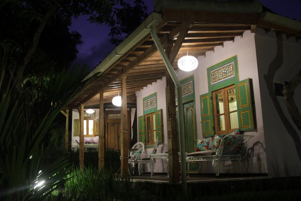 Guesthouse Mooz Canggu Værelse billede
