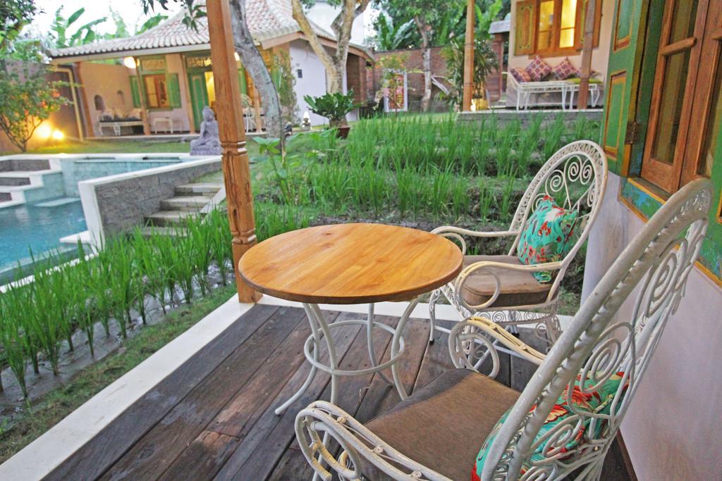 Guesthouse Mooz Canggu Værelse billede