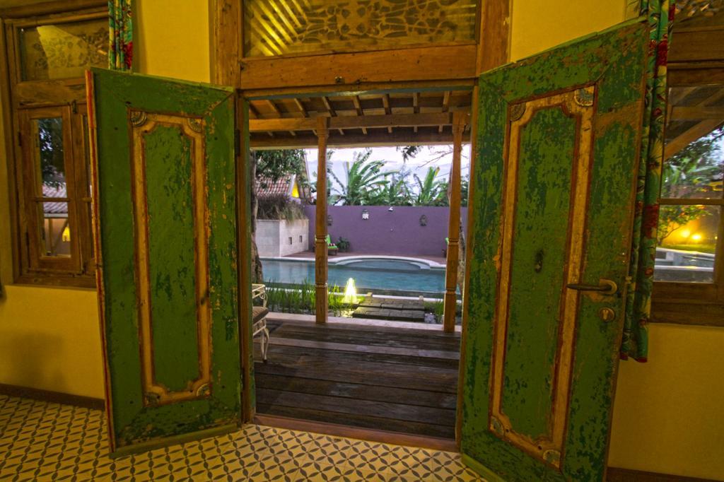 Guesthouse Mooz Canggu Værelse billede